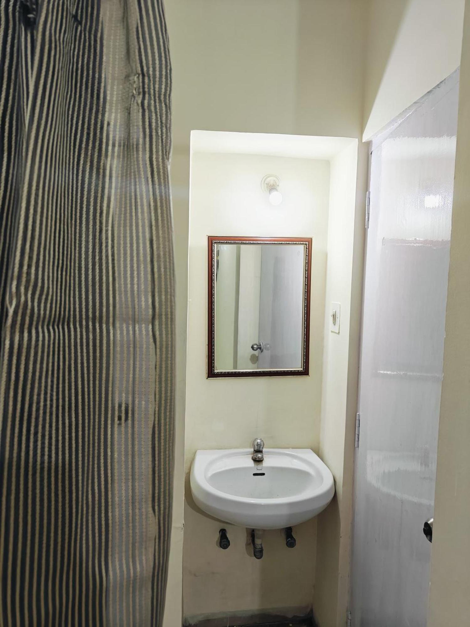 Ava Homestay Indore Eksteriør billede
